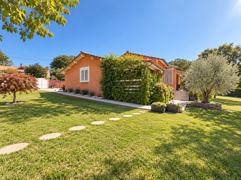 Grande maison familiale 99 m2 de plein pied — photo 1