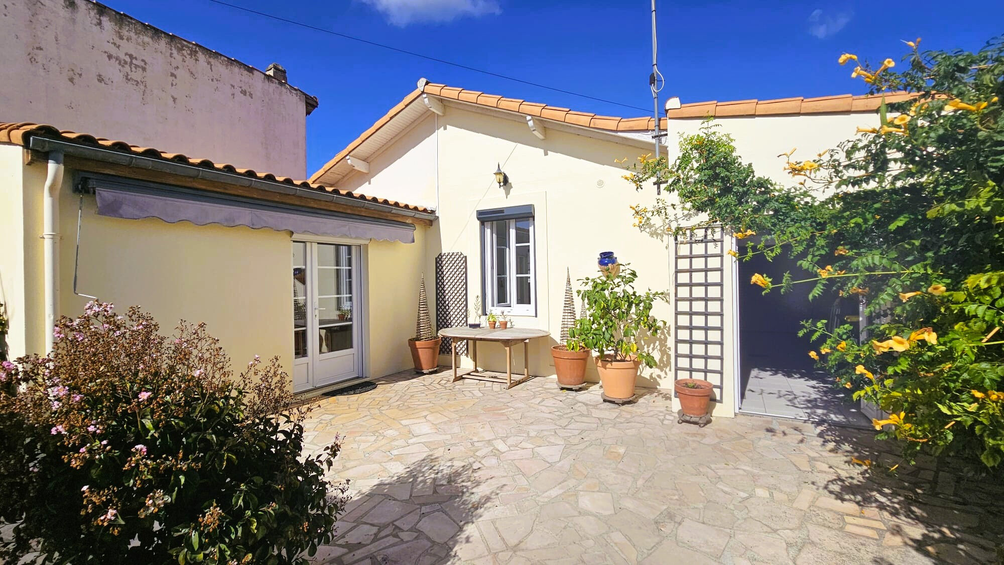 Villa / Maison  T5 à vendre Royan 17200