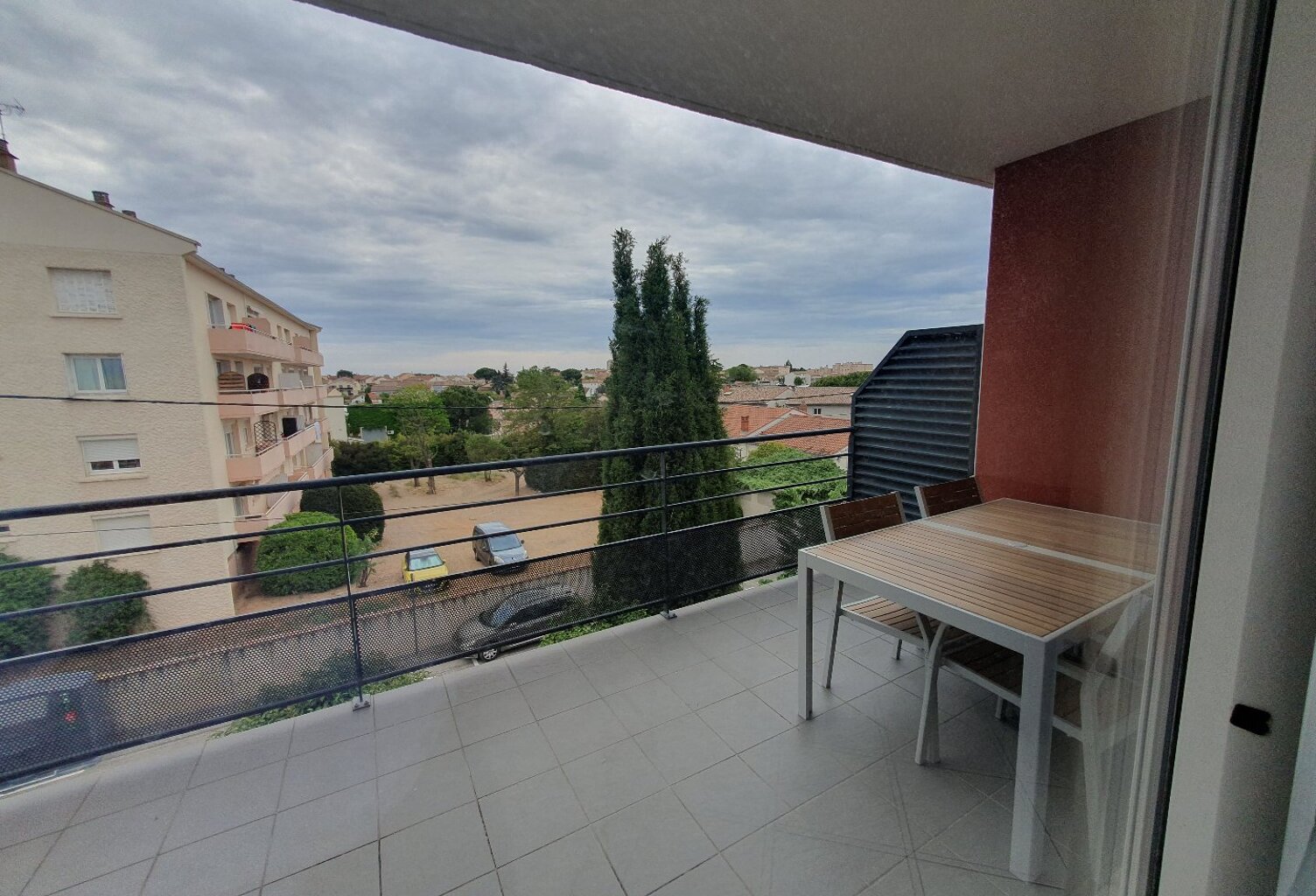 34500 BEZIERS-t3 meublé-rte bedarieux — photo 1