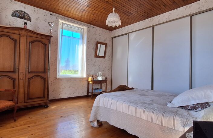 Vente Maison traditionnelle 7 pièces — photo 2
