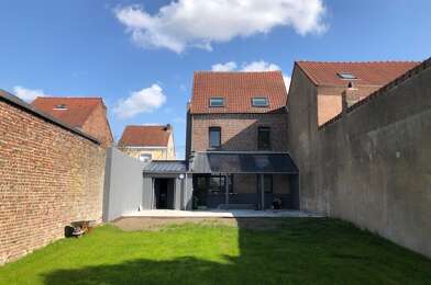 Maison 6 pièces 940 €