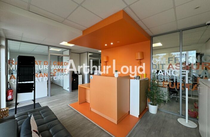 à VENDRE — photo 2