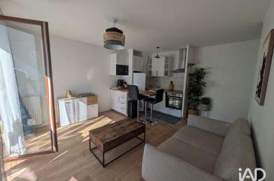 Appartement 2 pièces 1046 €
