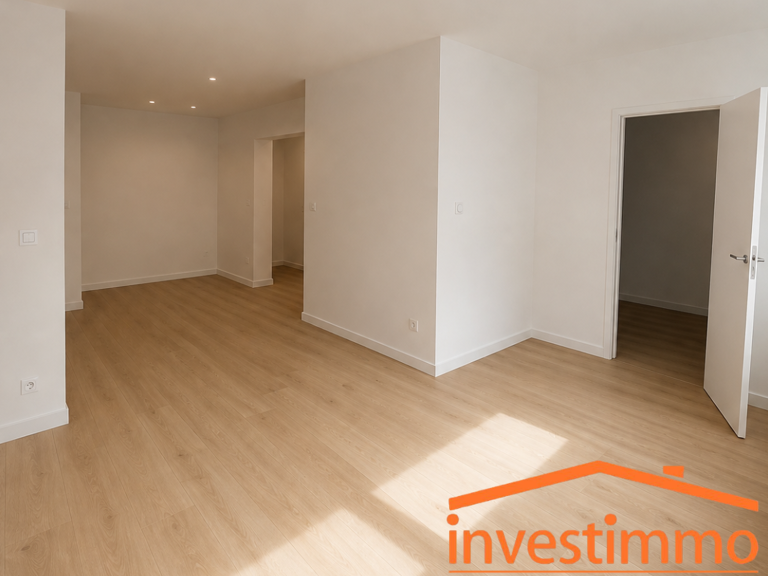 Local professionnel/Bureaux/Local commercial - 40m2 - Boulog — photo 1