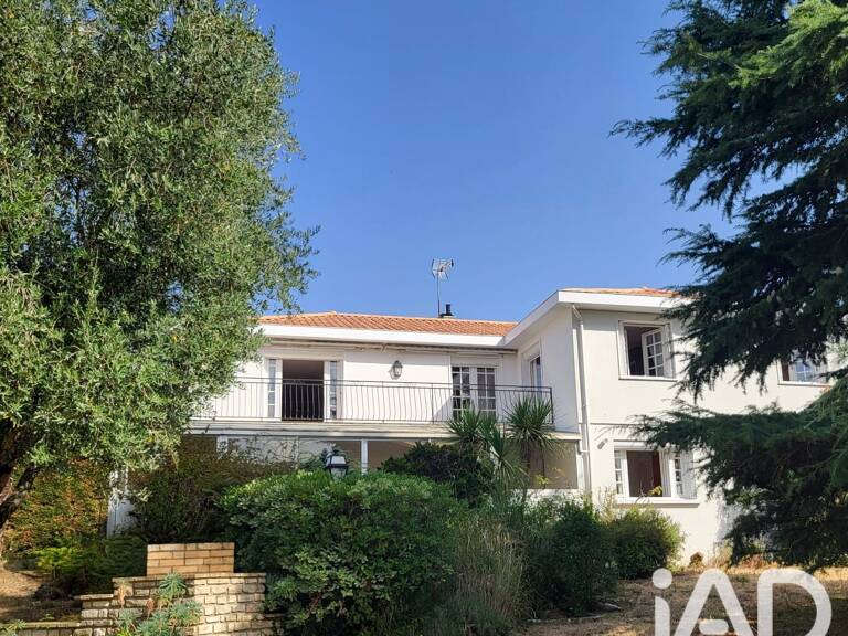 Vente Maison/villa 7 pièces — photo 1