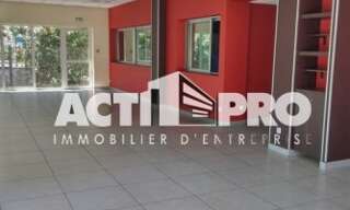 Commerce  365 m² à louer à Perpignan (66000)