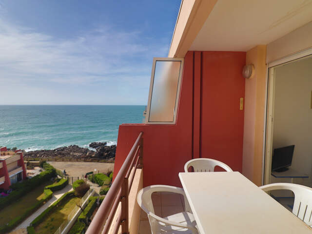 VEND 2 PIECES AVEC TERRASSE VUE MER A LA CORNICHE SETE — photo du bien