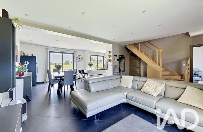 Vente Maison/villa 6 pièces — photo 4