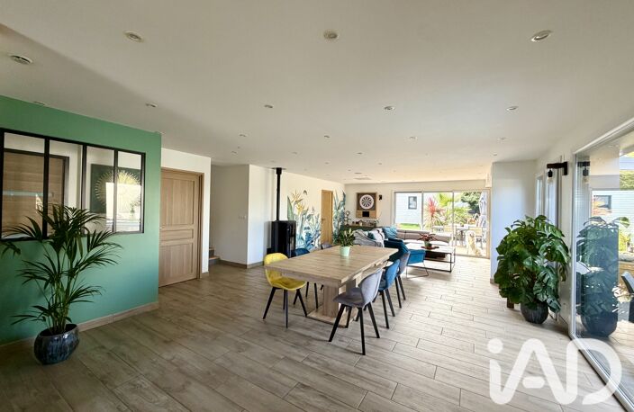 Vente Maison/villa 5 pièces — photo 2