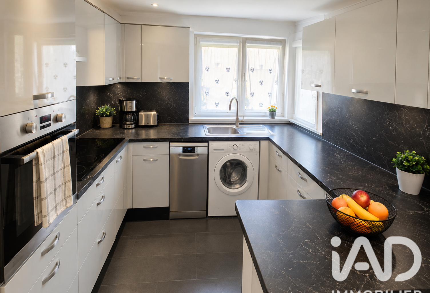 Vente Triplex 4 pièces — photo 1