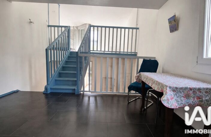 Vente Triplex 4 pièces — photo 2