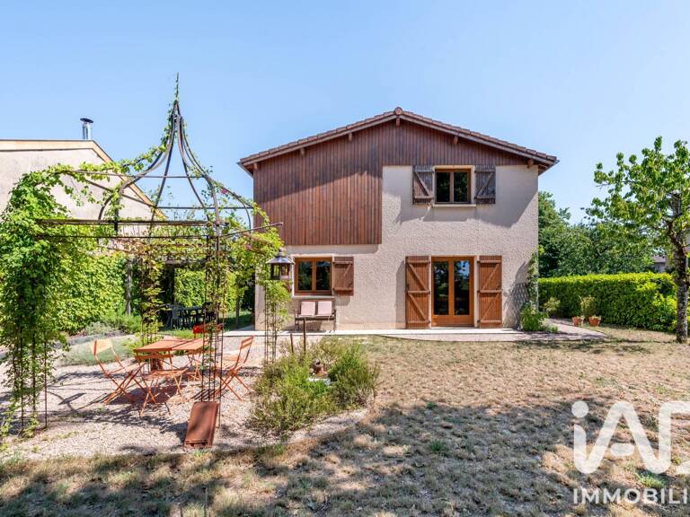 Vente Maison/villa 7 pièces — photo 1