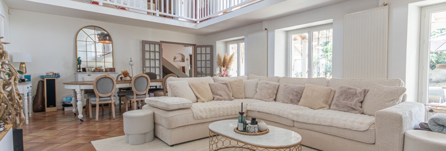Maison 9 Pièces 245 m² à vendre à Tilly (78790)