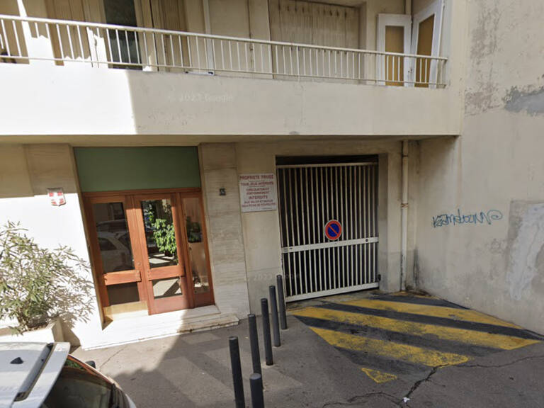 Location BOX MENPENTI 13010 Marseille — photo 1