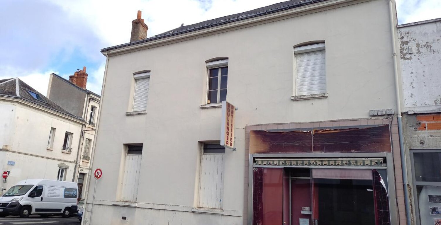 TOURS PREBENDES ENSEMBLE IMMOBILIER 164 M2-  R +2 - COUR - GA... — photo 1