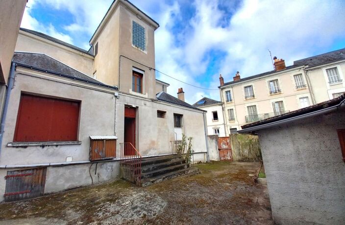 TOURS PREBENDES ENSEMBLE IMMOBILIER 164 M2-  R +2 - COUR - GA... — photo 2