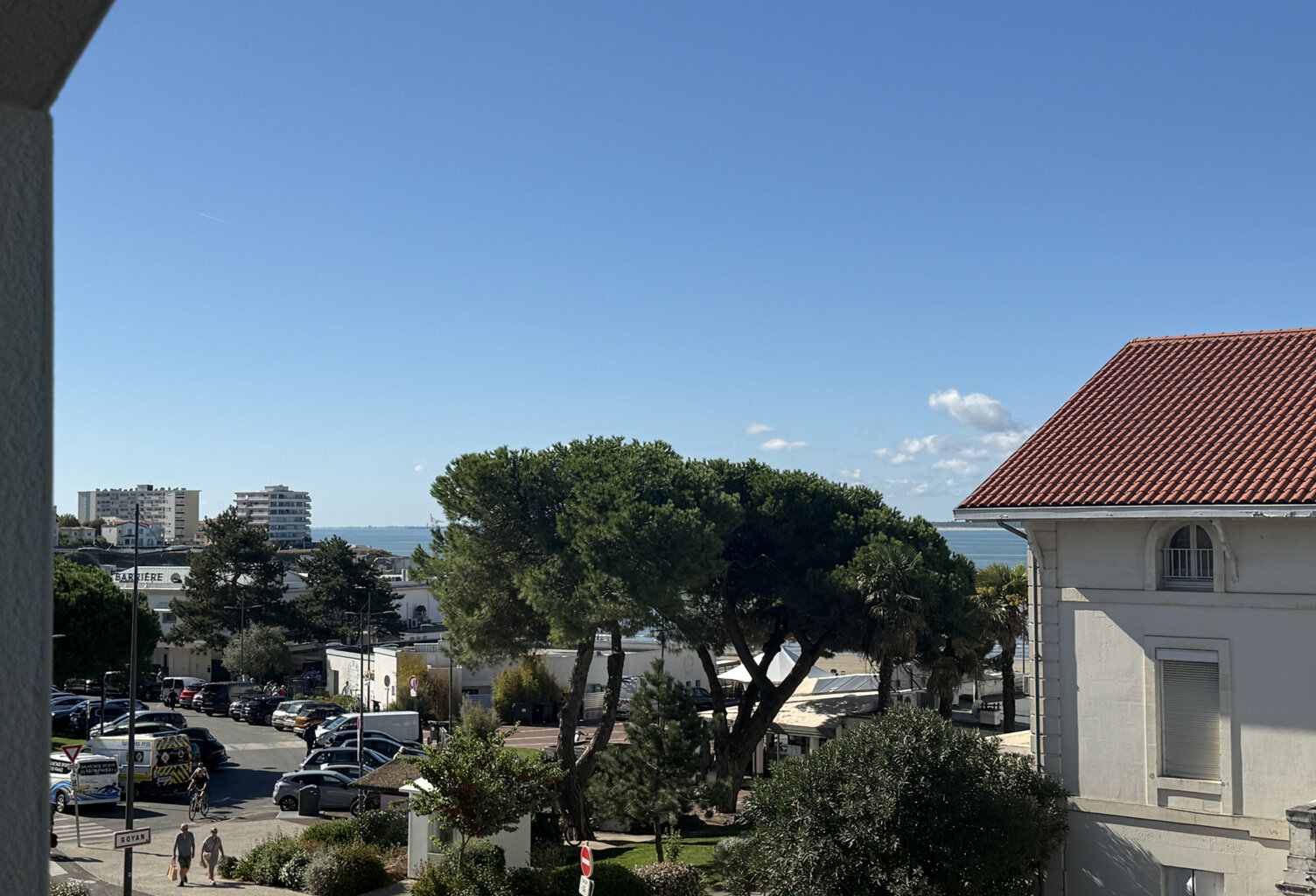 VAUX SUR MER — photo 1