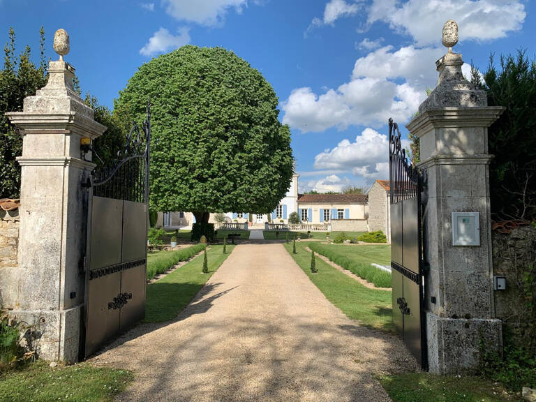 Elégante Maison de Maître avec 5 chambres d'hôtes — photo 1
