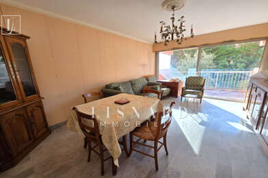 Appartement 3 pièces 222600 €
