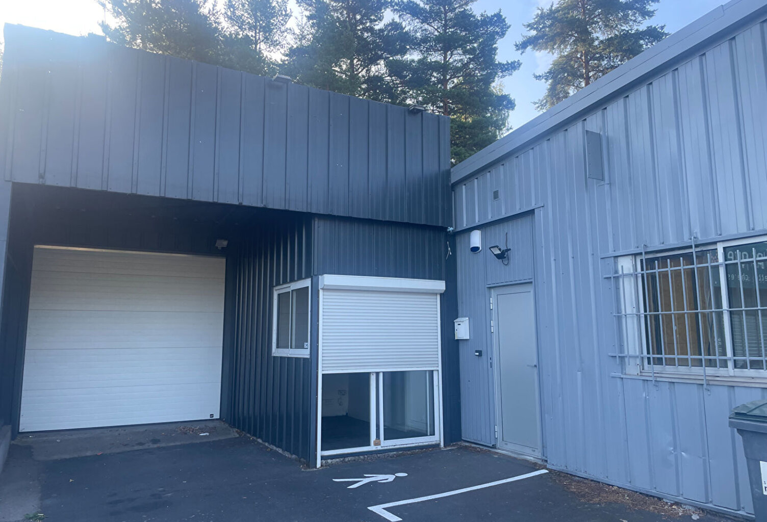 Local commercial Firminy 135m2 — photo 1