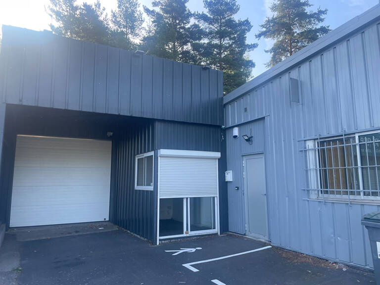 Local commercial Firminy 135m2 — photo 1