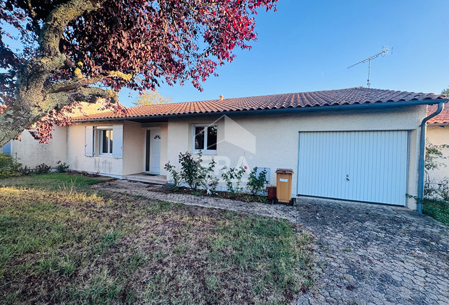 Maison 3 pièces à louer à Blaye - Réf 3281 — photo 1