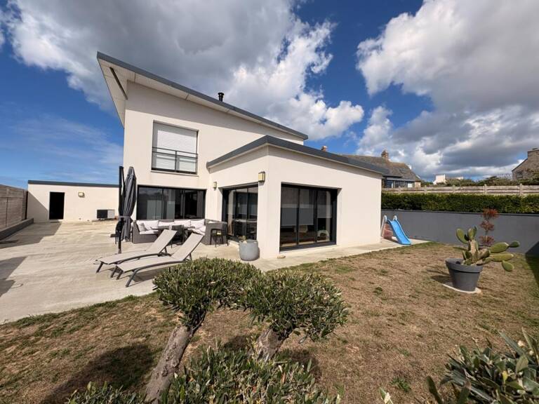 SIBIRIL MOGUERIEC : Maison contemporaine de 6 pièces — photo 1