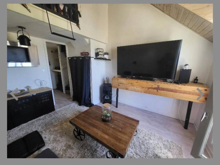 ARZON – À 300 M DE LA PLAGE ET DU PORT – CHARMANT APPARTEMENT AVEC CHAMBRE EN MEZZANINE — photo 1