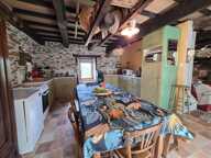 Maison 6 pces, 80 m² avec dépendances, source, terrain de 59 635 m² — photo 3