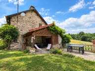 Maison 6 pces, 80 m² avec dépendances, source, terrain de 59 635 m² — photo 3