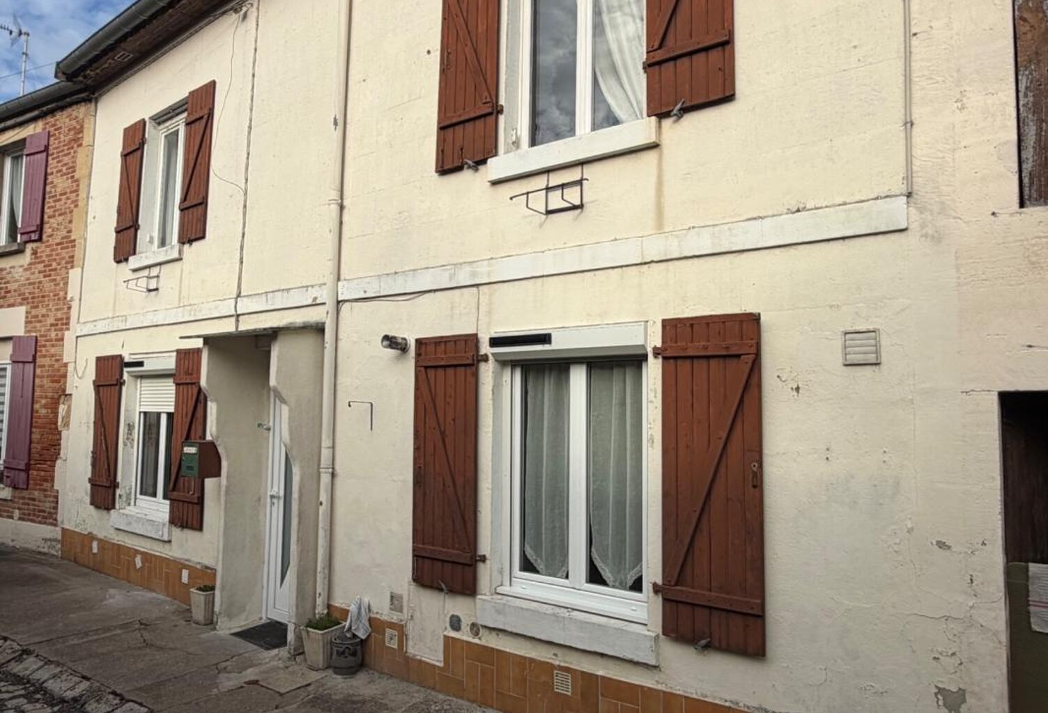 MAISON DE VILLAGE 3 PIECES ET DEPENDANCES — photo 1