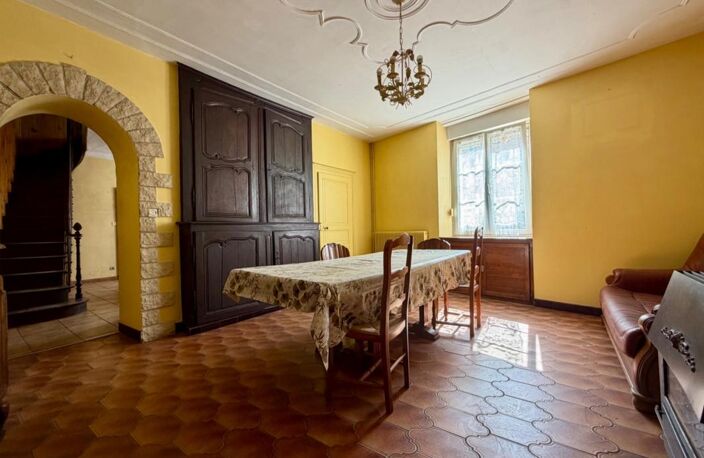 MAISON DE VILLAGE 3 CHAMBRES AVEC GRANGE — photo 2