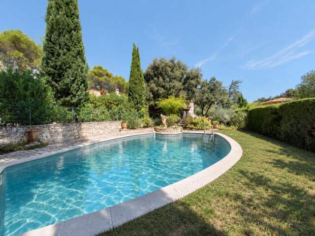VILLENEUVE-LÈS-AVIGNON (30400) – MAISON INDIVIDUELLE – 5 PIÈCES – CALME ABSOLU – AUCUN VIS-À-VIS – PISCINE – BUREAU INDÉPENDANT — photo du bien