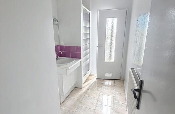 Mérignac – T3 avec balcon, vue verdoyante et fort potentiel de valorisation — photo 2