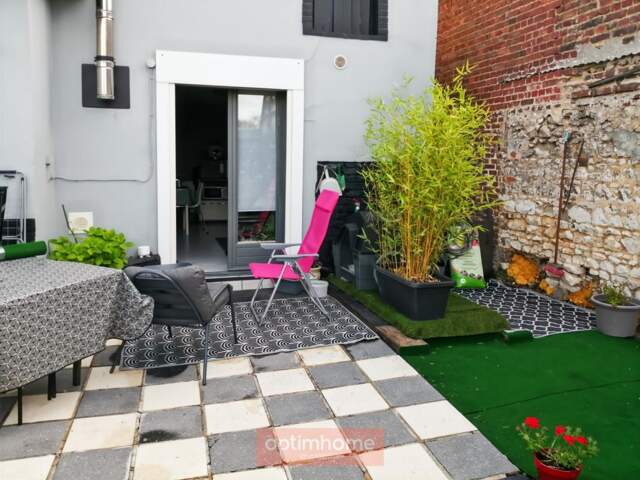 MAISON DE CARACTÈRE – 2 CHAMBRES – COUR ET JARDIN — photo du bien