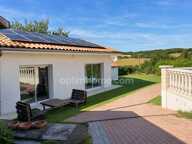 Maison, ferme à rénover, piscine, terrain de 1 900 m² — photo 2