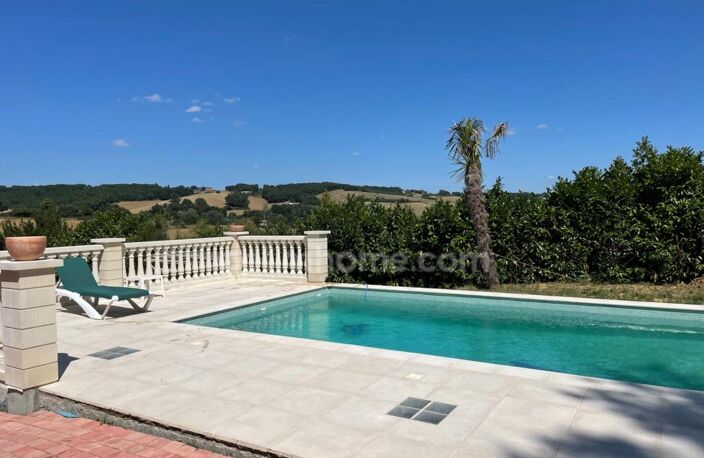 Maison, ferme à rénover, piscine, terrain de 1 900 m² — photo 3