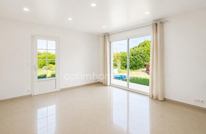 Maison, ferme à rénover, piscine, terrain de 1 900 m² — photo 5