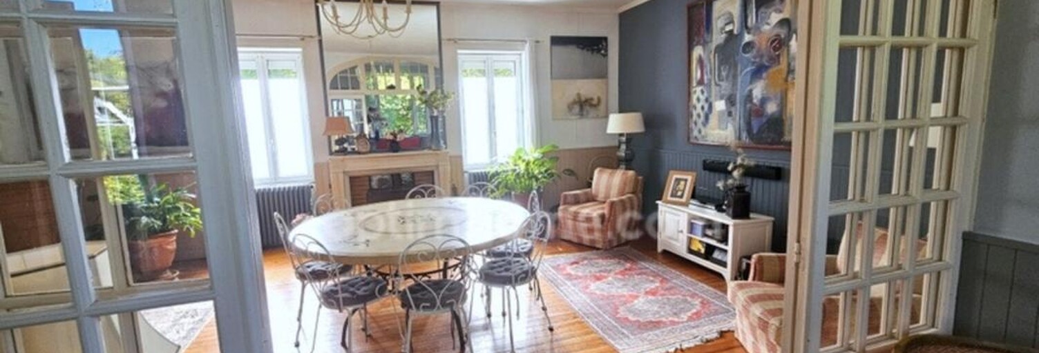 Maison 10 Pièces 244 m² à vendre à Nersac (16440)