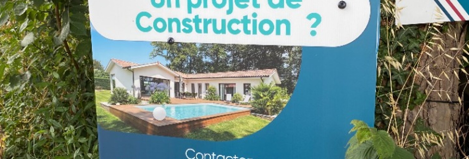 Terrain  738 m² à vendre à Les Essards (17250)