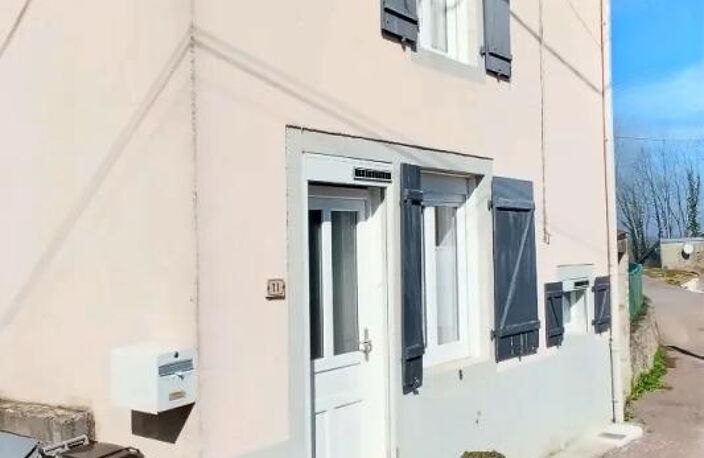 Jolie maison trois pièces, 75 mètres carrés — photo 2