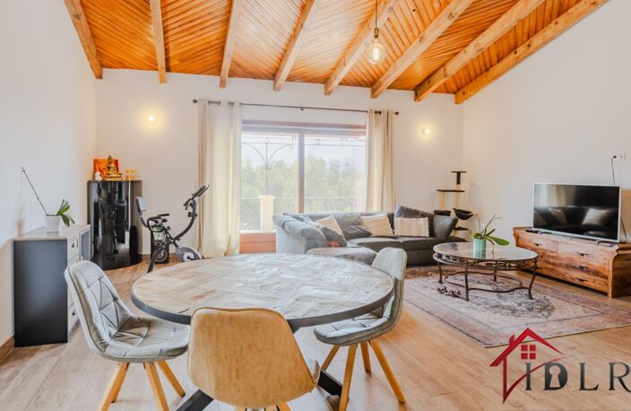 Demeure de prestige de 282 m2 composée de deux étages indépe — photo 3