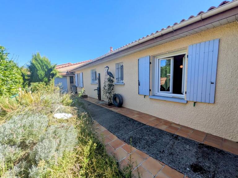 Maison de plain pied à vendre — photo 1