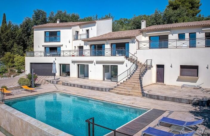 LA GAUDE – VILLA DE PRESTIGE • 326 M² • 2 400 M² DE TERRAIN • PISCINE À DÉBORDEMENT — photo 5