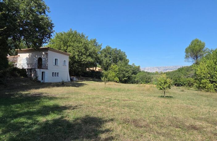 A vendre villa d'architecte T6/7 de 230 m², terrain plat de 6000 m² et garage et sous-sol de 100 m² à Peynier — photo 3