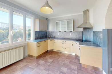 Appartement 4 pièces 850 €