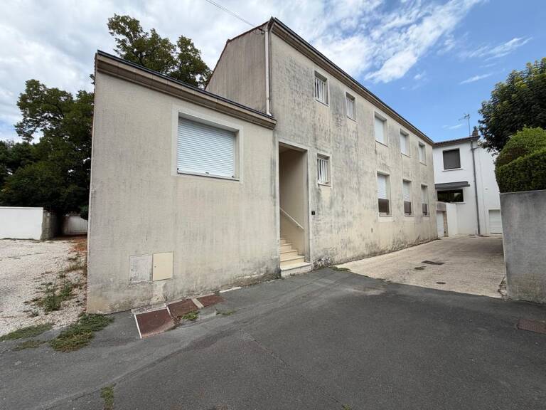 Maison À Vendre — photo 1