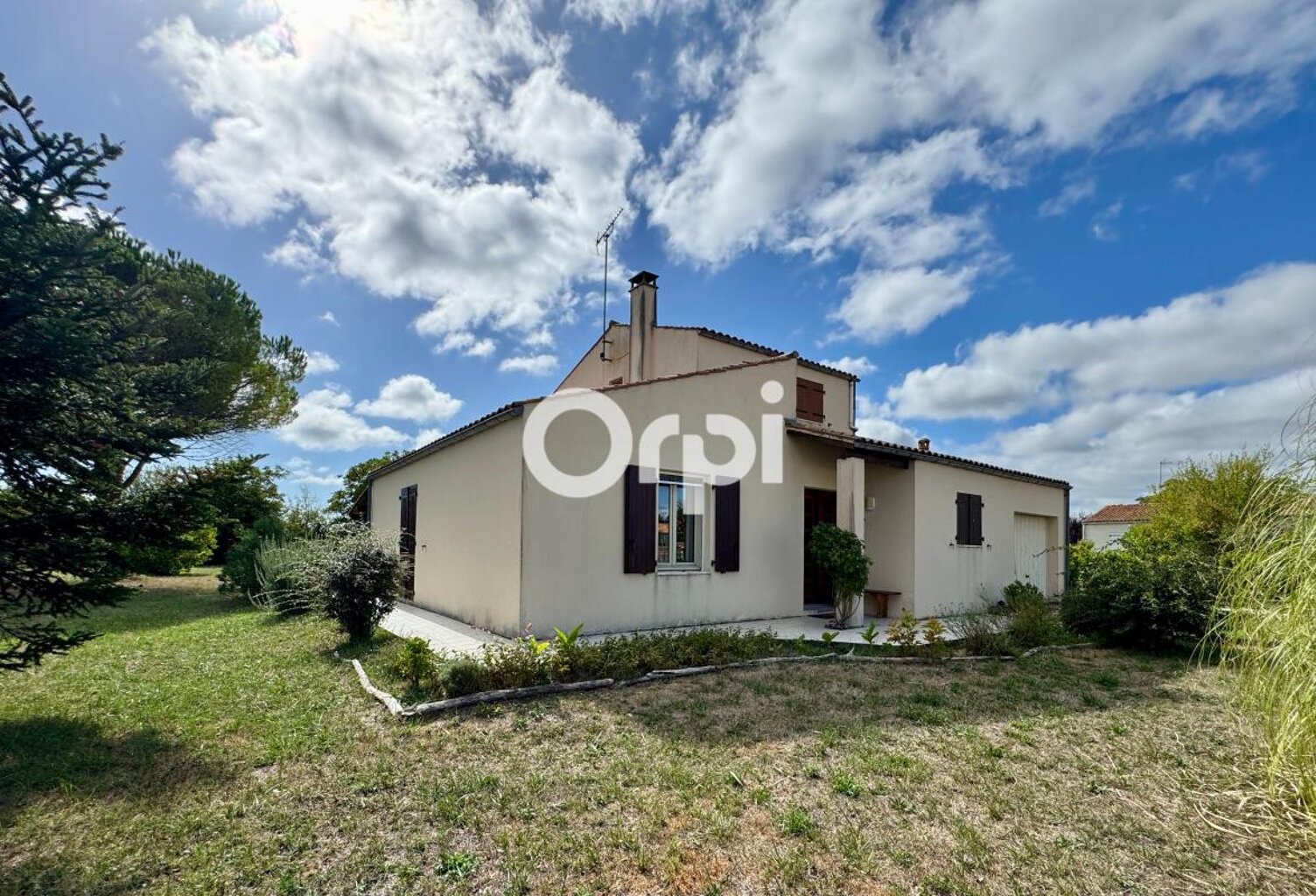 MORNAC SUR SEUDRE - 108m² - 900m² parcelle — photo 1