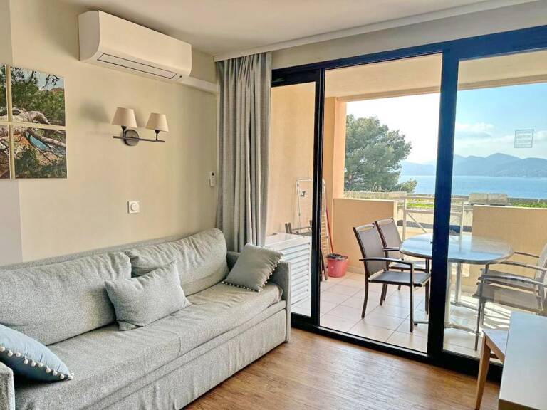 Cannes Croix des Gardes — 38 m² meublé, vue mer — photo 1