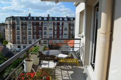 Appartement 3 pièces 1300 €